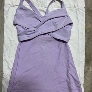 Size 6 lululemon tank top